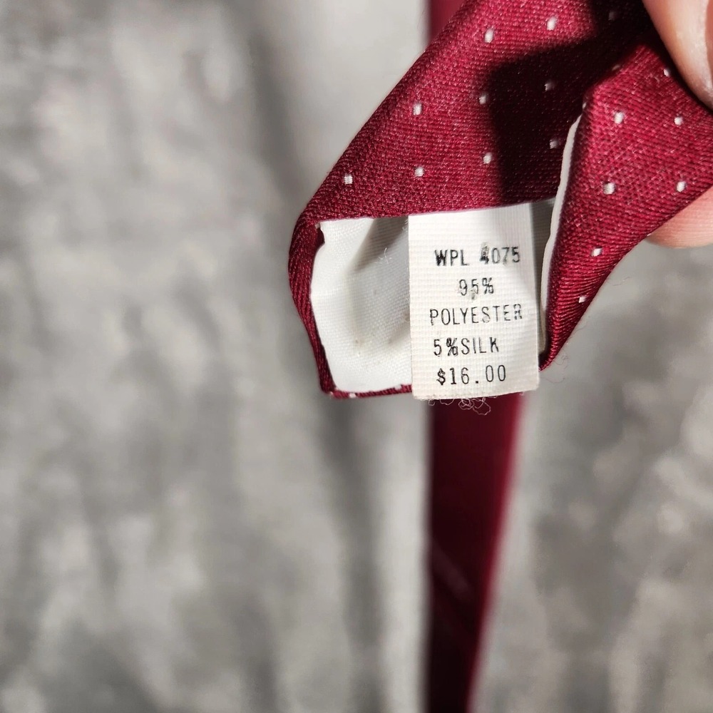 VTG Oscar De La Renta Mens Neck Tie Red Silver Patterned 56x3" Short Narrow - Picture 6 of 8